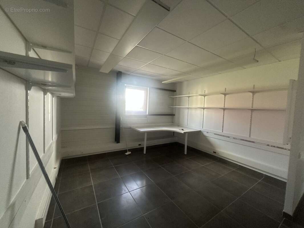 Commerce à LA FORET-FOUESNANT