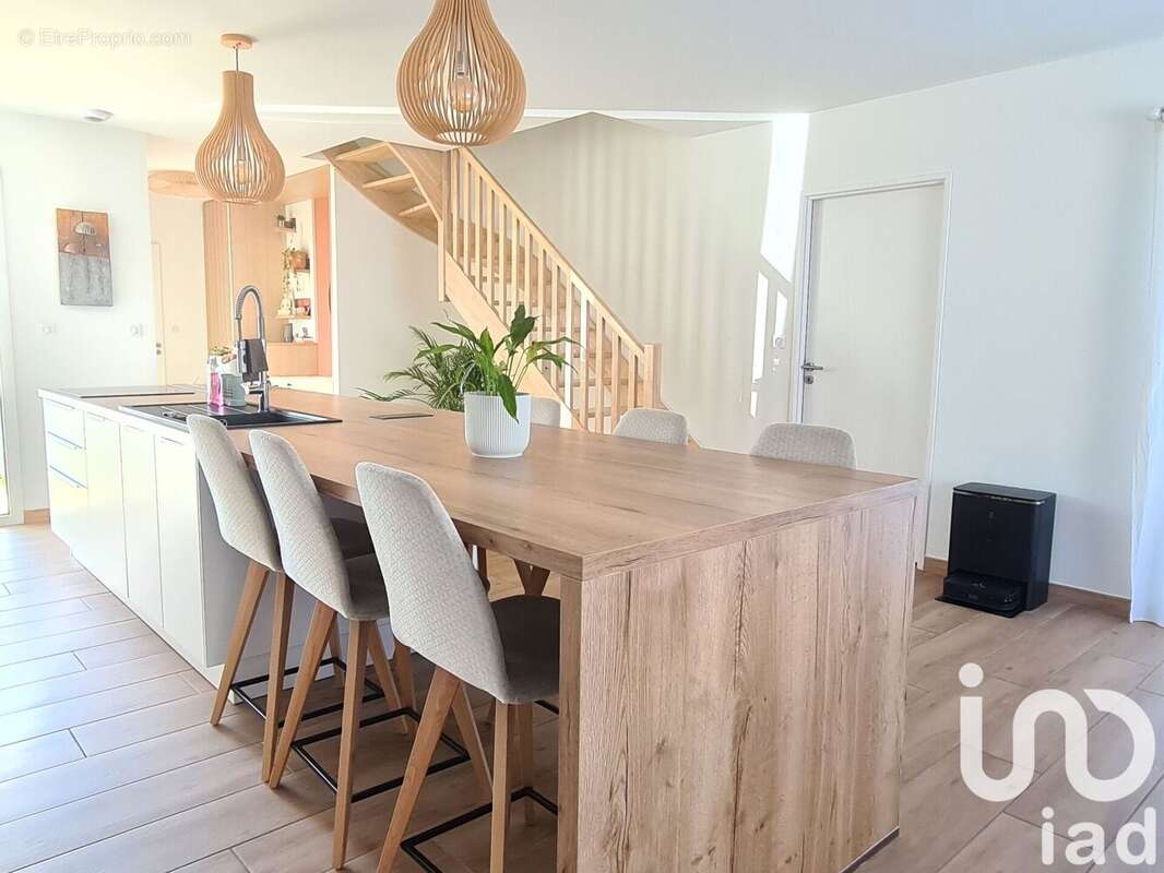 Photo 5 - Maison à LA JARRIE