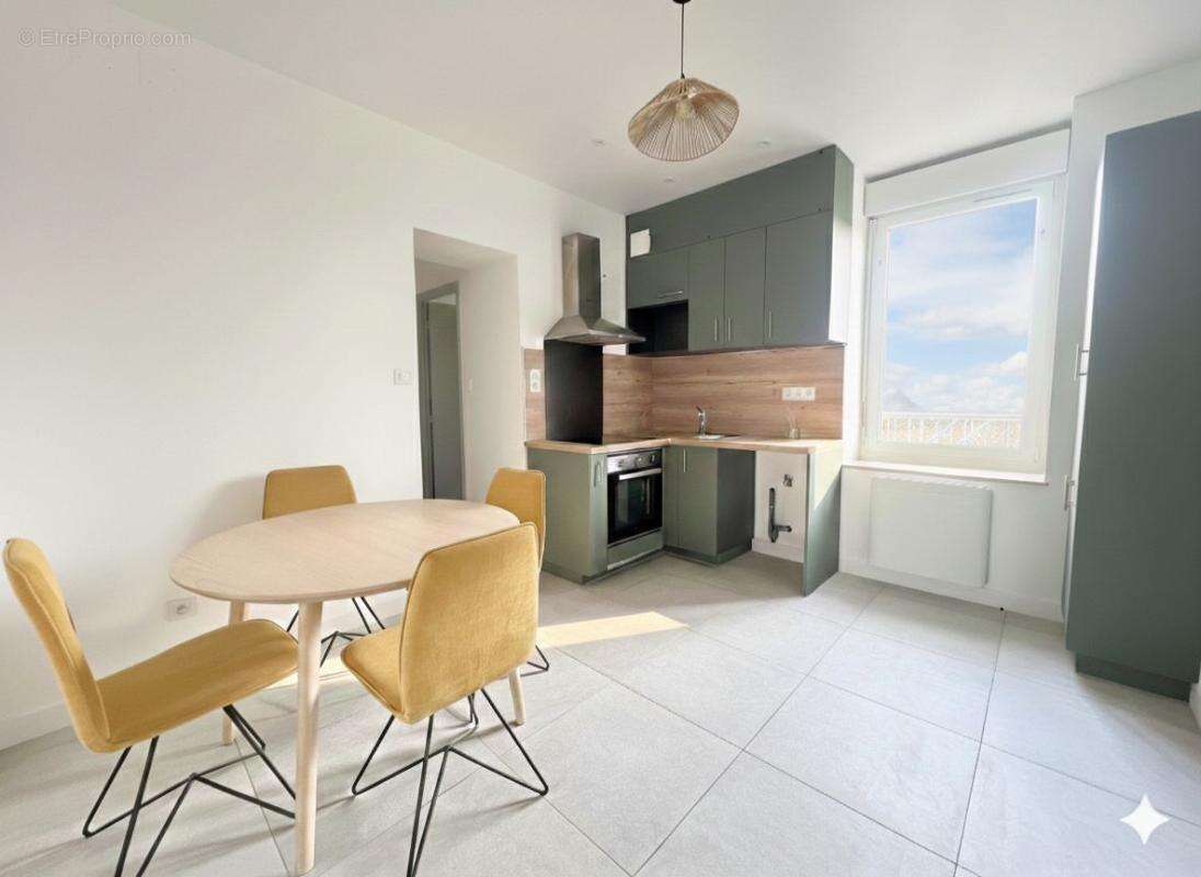 Appartement à JARVILLE-LA-MALGRANGE