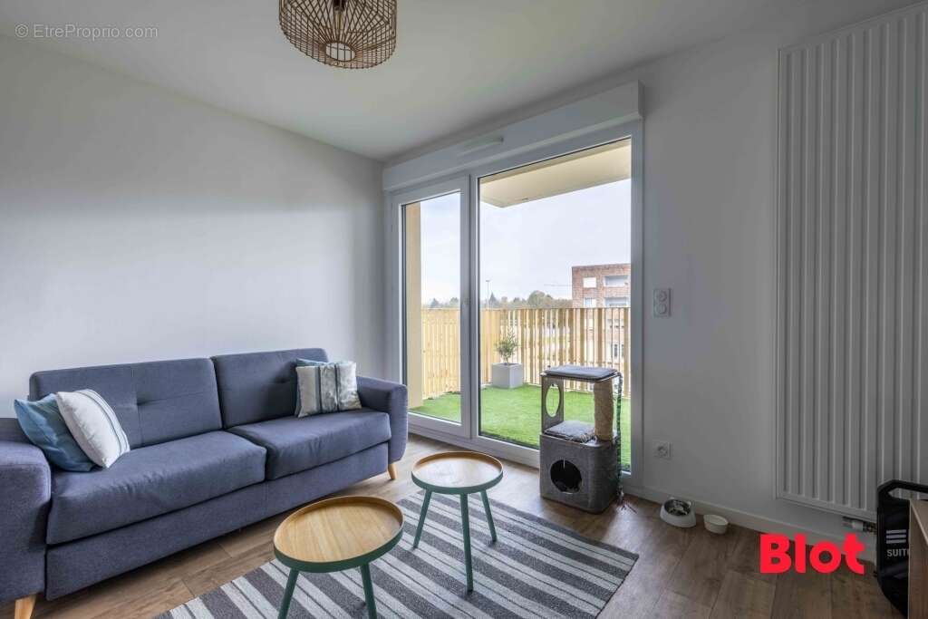 Appartement à LE RHEU