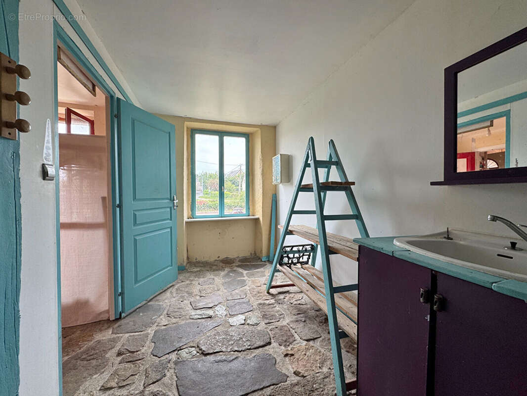 Maison à LE MESNIL
