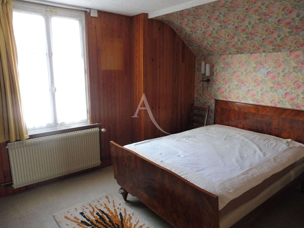 Maison à LAMOTTE-BEUVRON