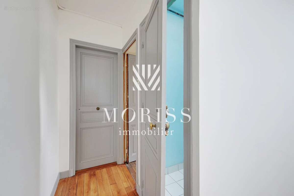 Appartement à PARIS-18E