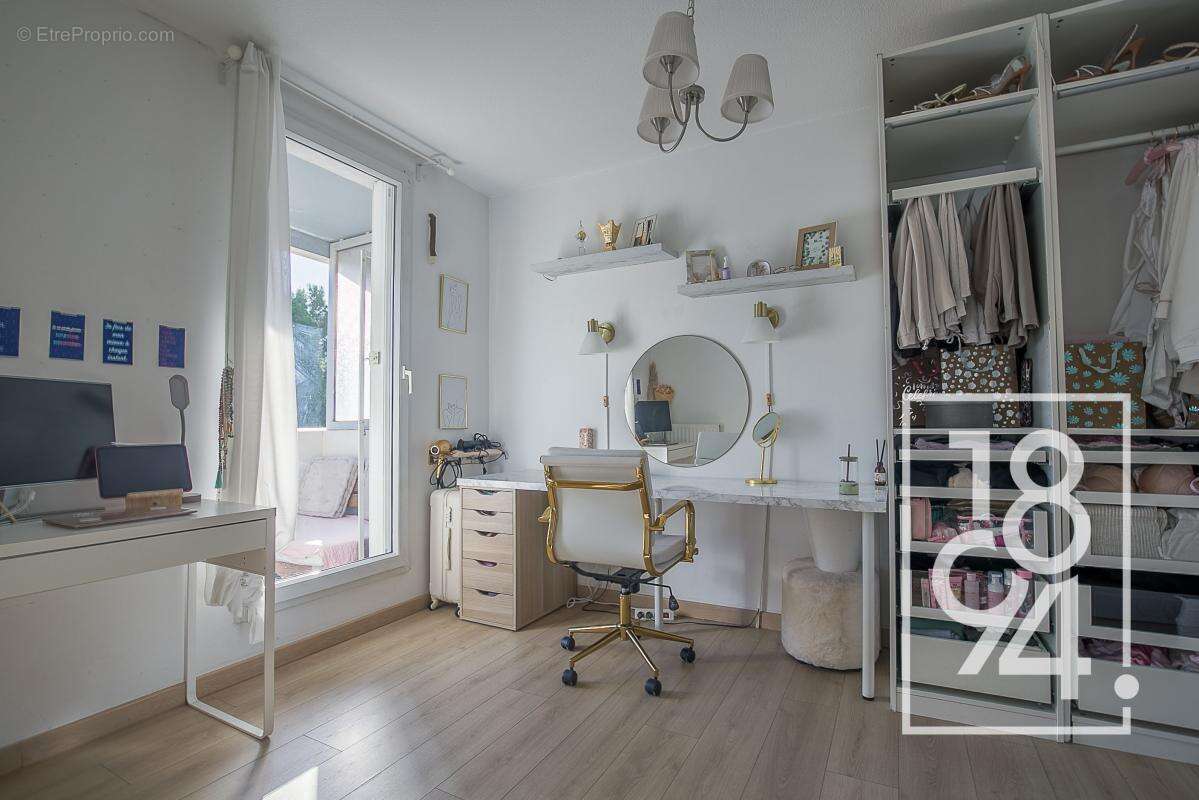 Appartement à MARSEILLE-9E