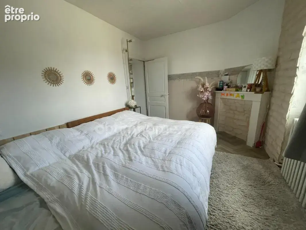 Belle maison en pierre de 4 chambres avec jardin de 515 m2 plat et puits - photo 11