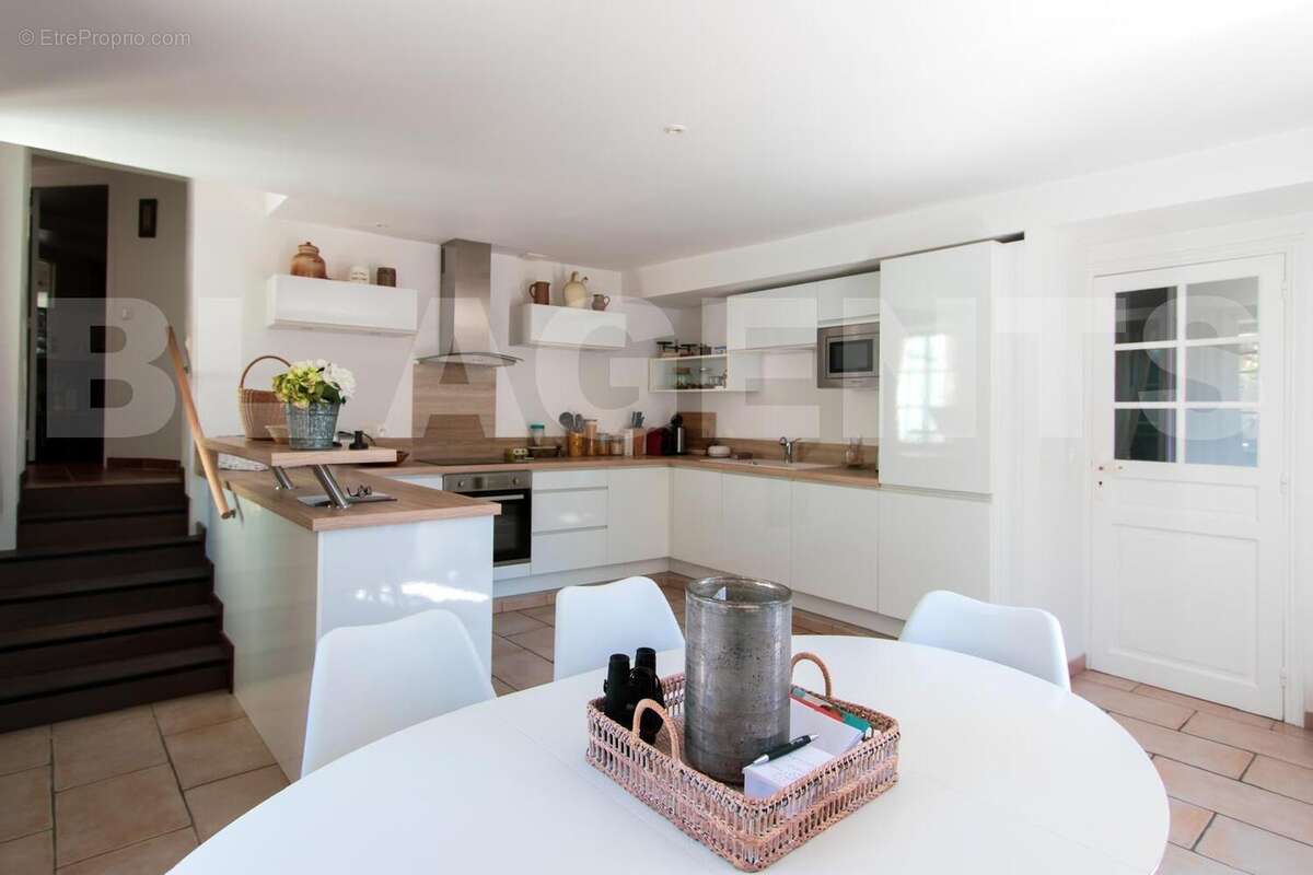 41ee2a5a-6afc-4ec0-9ad5-364a73f98deb - Maison à TIGEAUX