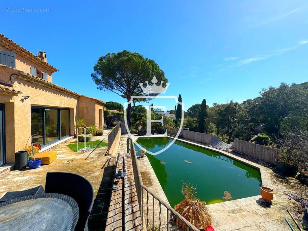 Maison à GRIMAUD
