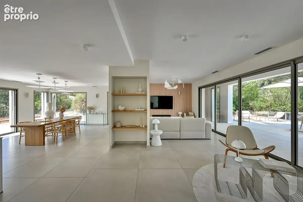 NIMES-TERRES DE ROUVIERE-Villa Contemporaine Neuve de plain-pied - photo 4