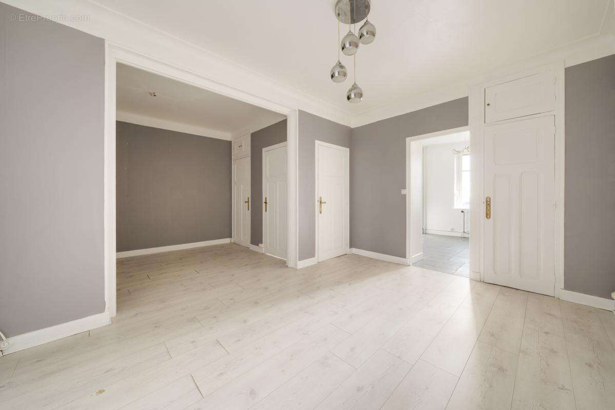Maison - 132 m²- Laneuveville-devant-Nancy (54) - photo 4