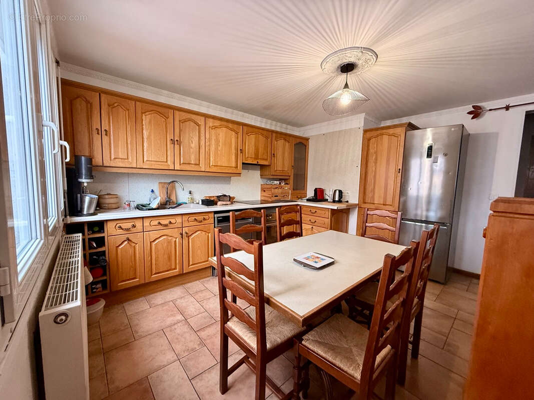 Maison à BRIE-COMTE-ROBERT