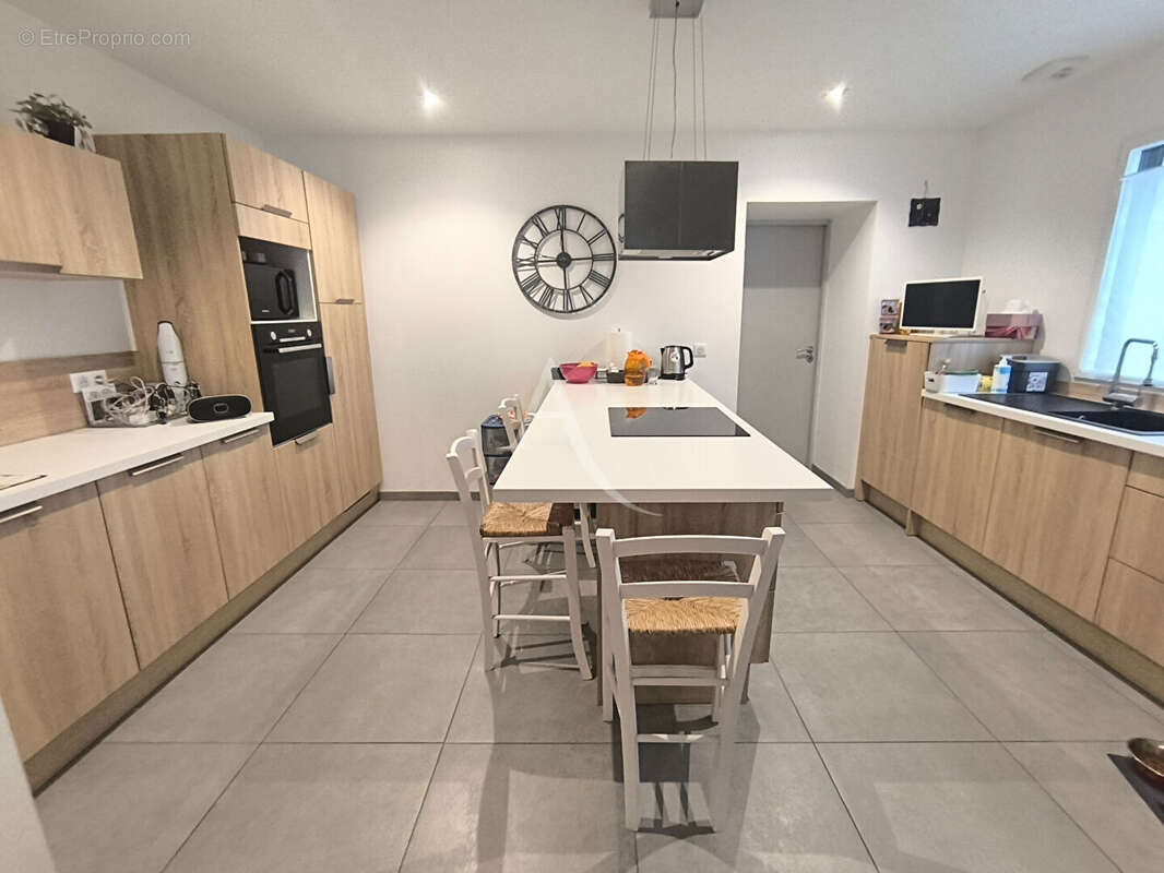 Maison à TALMONT-SAINT-HILAIRE