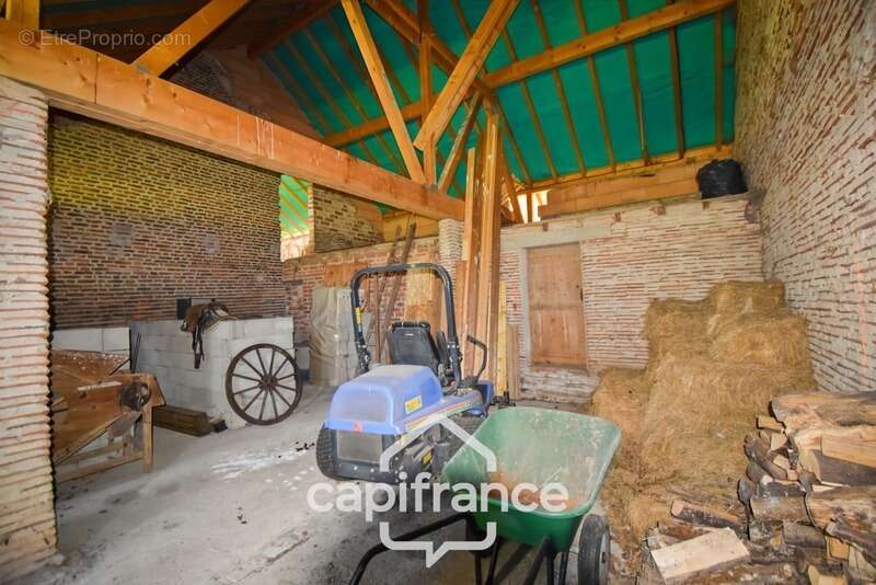 Maison à vendre 13 pièces proche de LONS LE SAUNIER (39) - photo 24
