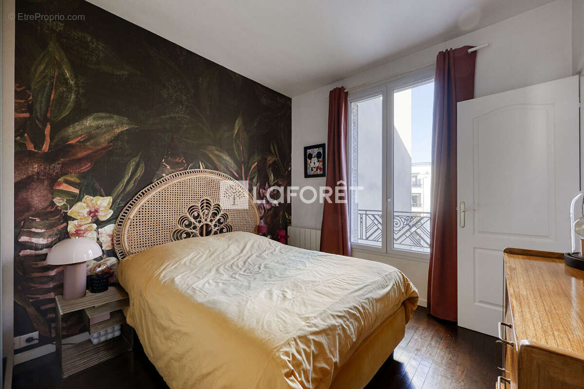 Appartement à SURESNES