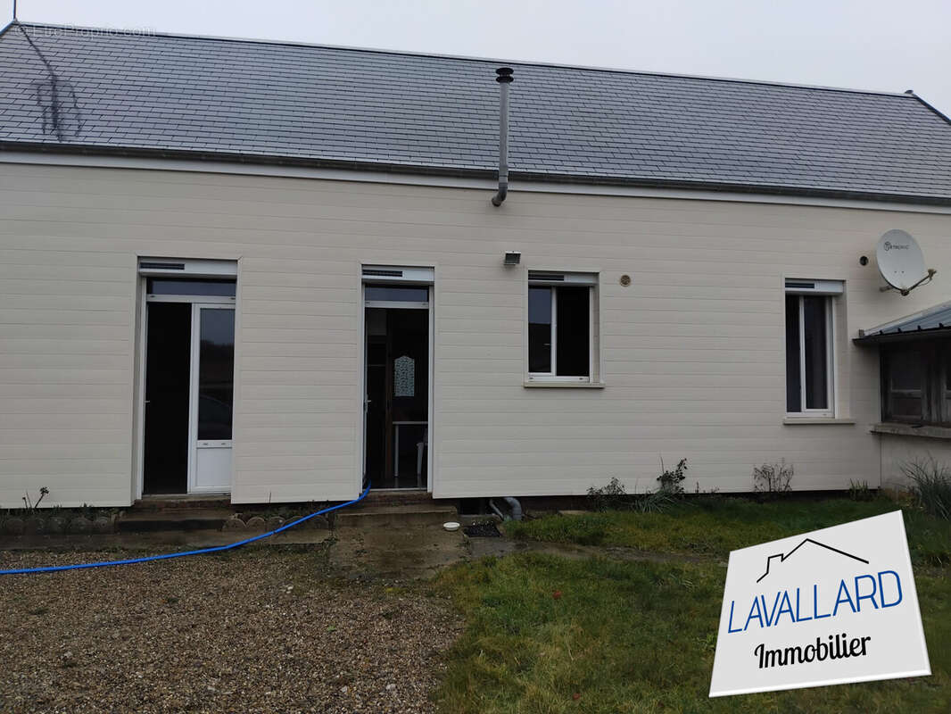Maison 93 m² à Warloy-Baillon  - photo 2