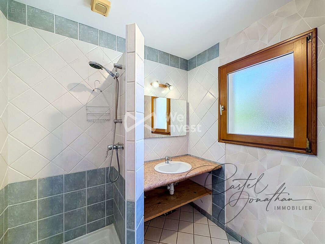 Maison 5 pièces 114 m² à vendre à Saint-Cyr-Sur-Le-Rhone (69560) - photo 9