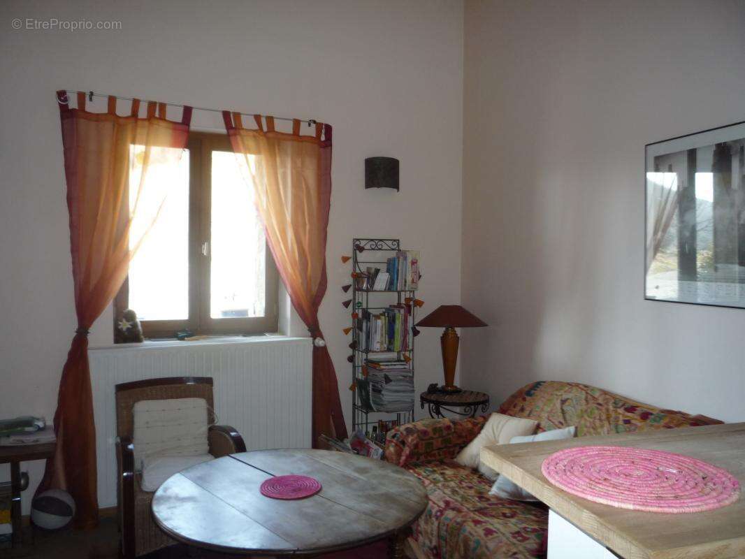 Maison à BUIS-LES-BARONNIES