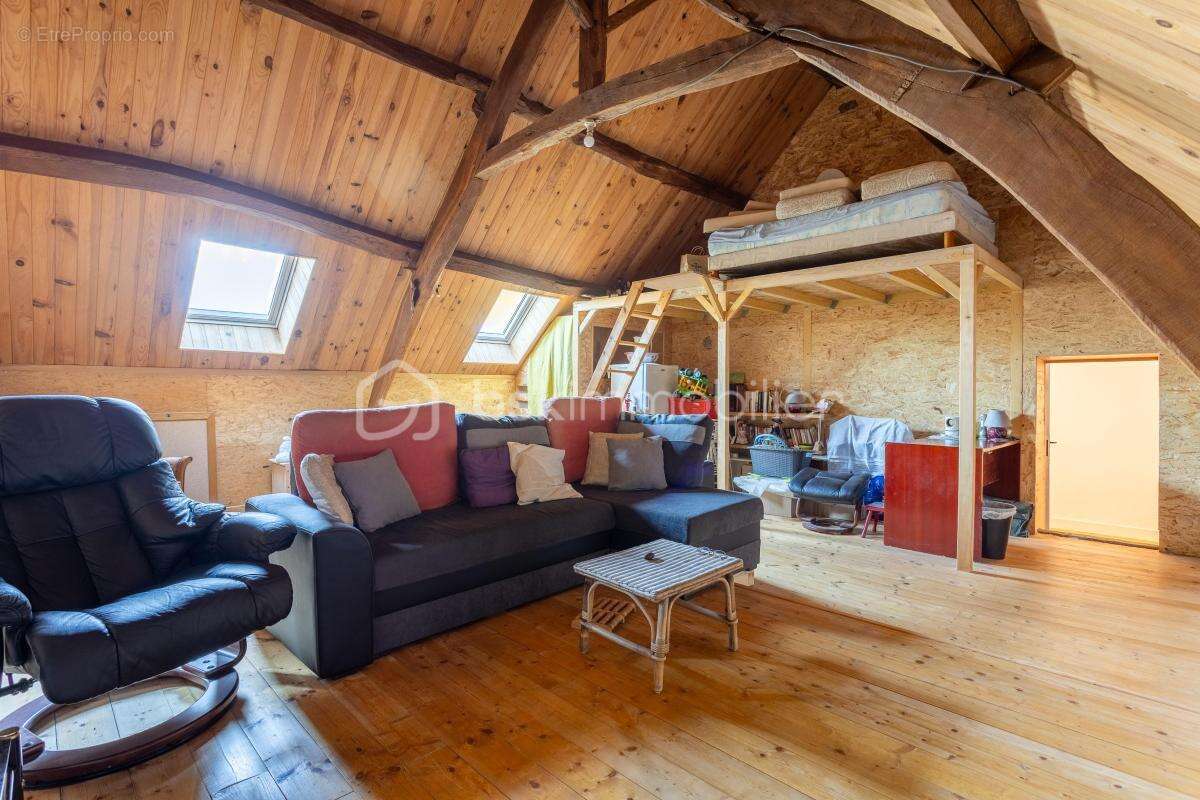 Maison à LAPEYROUSE