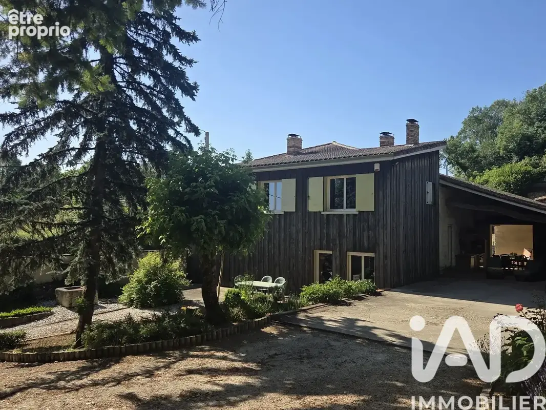 Photo 1 - Maison à MONTLIEU-LA-GARDE