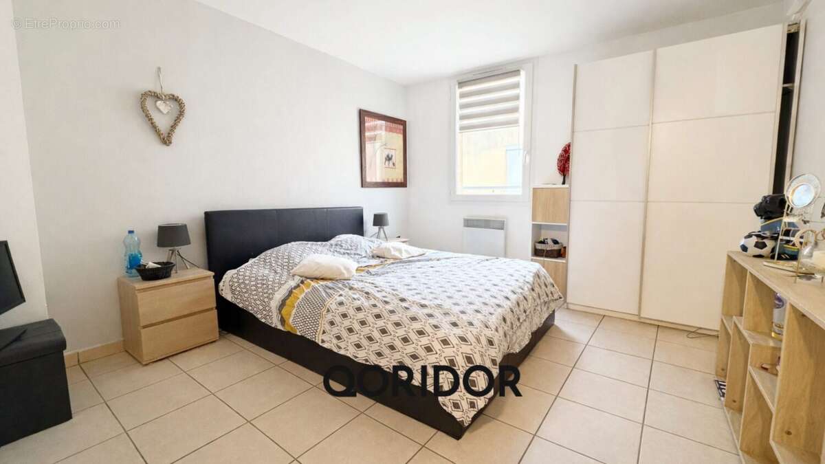 Appartement à GENAY