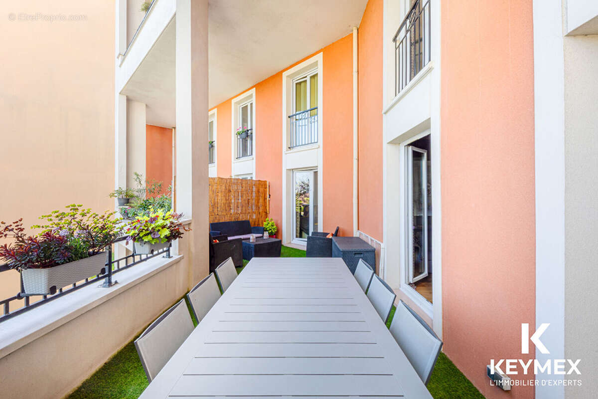 Appartement à SAINT-OUEN-L'AUMONE