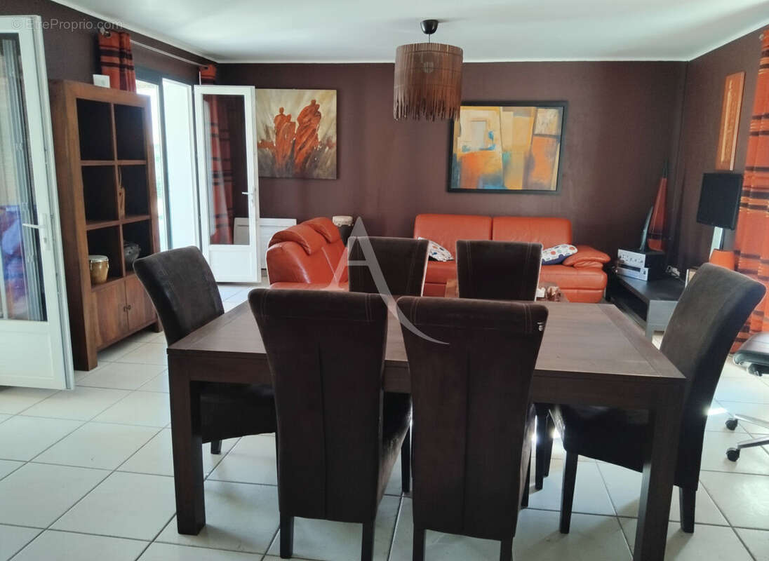 Maison à PEYRIAC-MINERVOIS