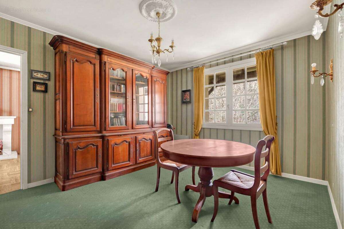 Maison à MONDONVILLE