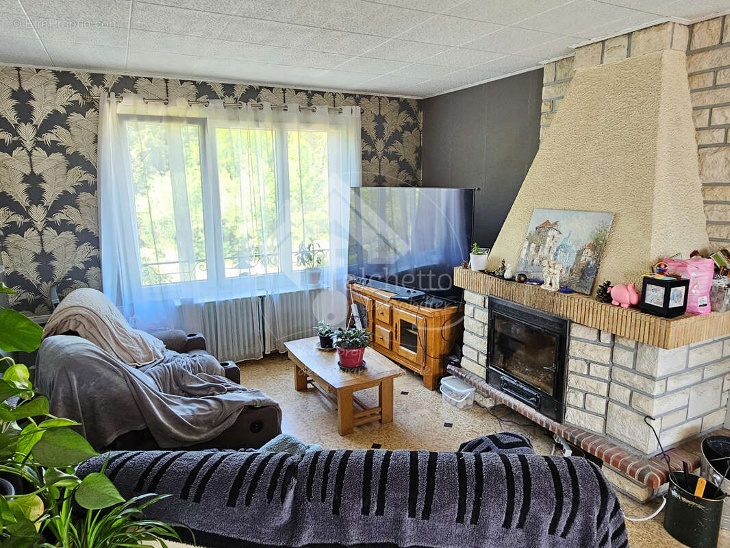 Maison à LAPALISSE