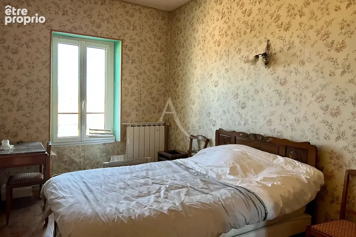 Charmante maison en pierre avec garage et terrain constructible - Proche La Rochelle. - photo 10
