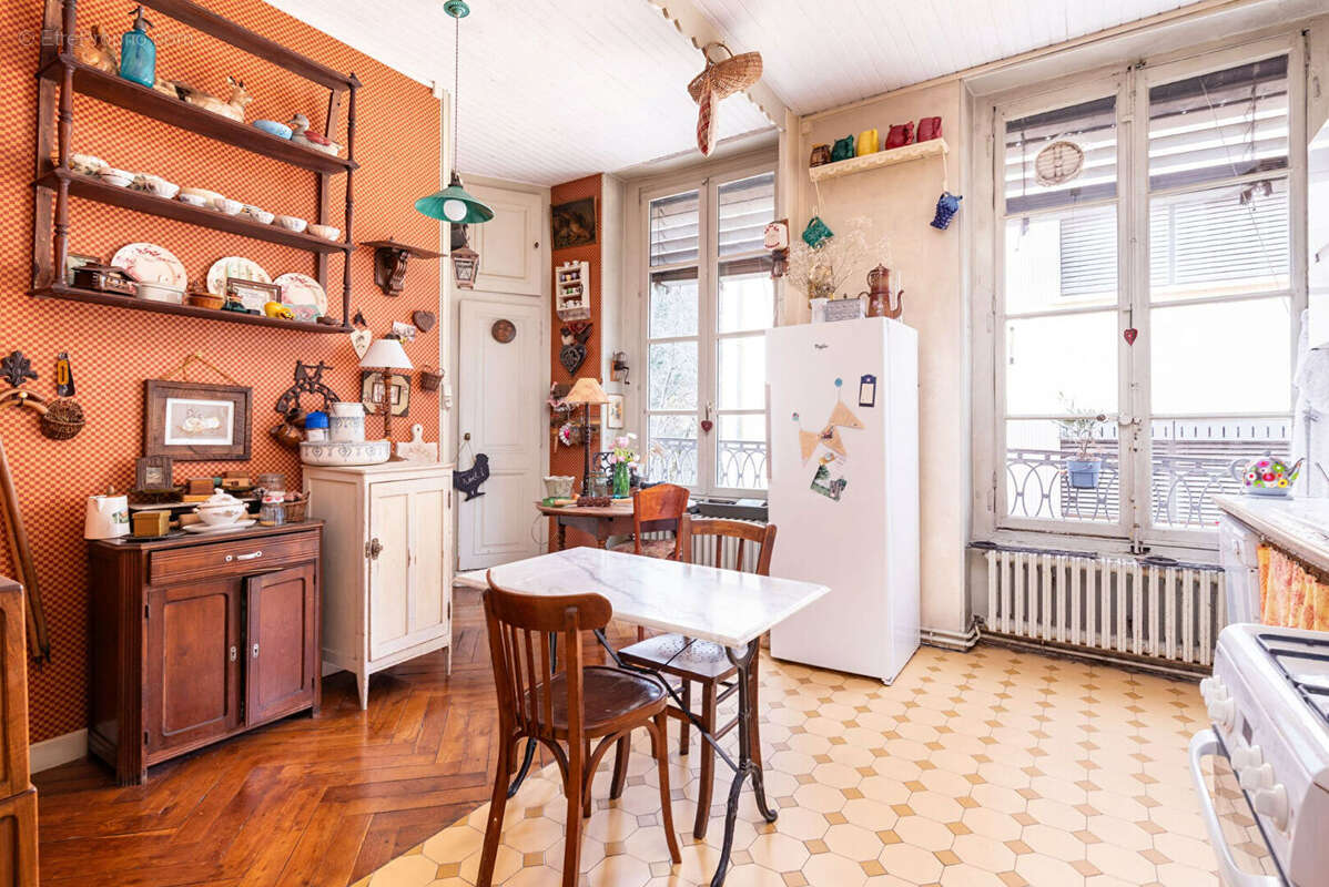 Appartement à LYON-1E