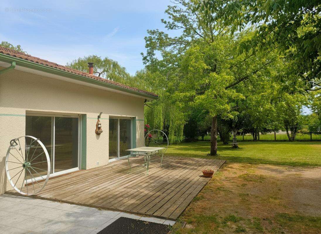 Maison Sainte Eulalie 9 pièce(s) 200 m2 - photo 4