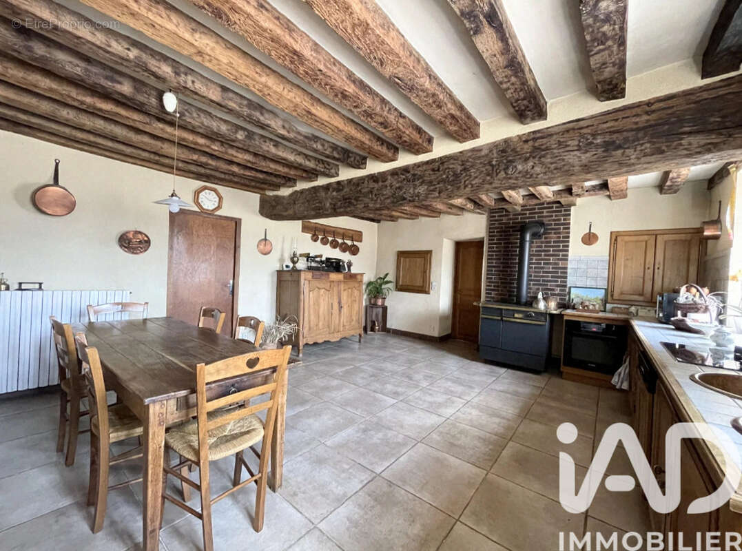 Photo 6 - Maison à MAILLEBOIS