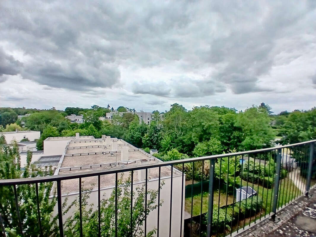 Appartement à BOUSSY-SAINT-ANTOINE