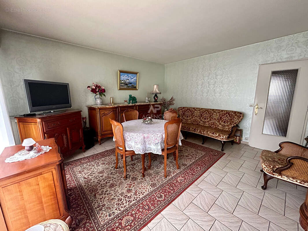 Appartement à POISSY