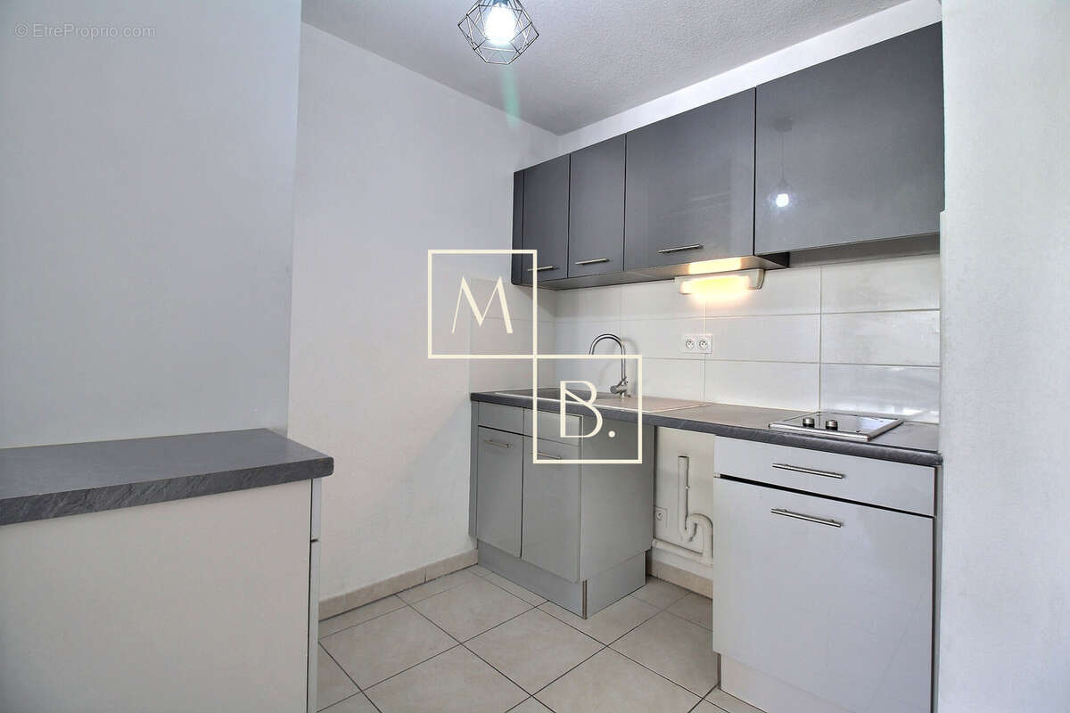 Juvignac, Les Constellations, Appartement T1 de 34m2 avec balcon et garage. - photo 3