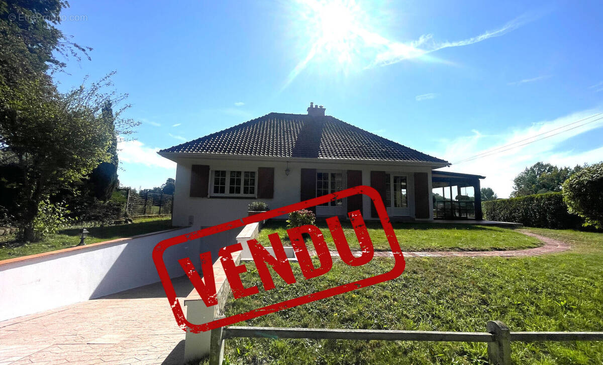 Photo 1 - Maison à ECUIRES