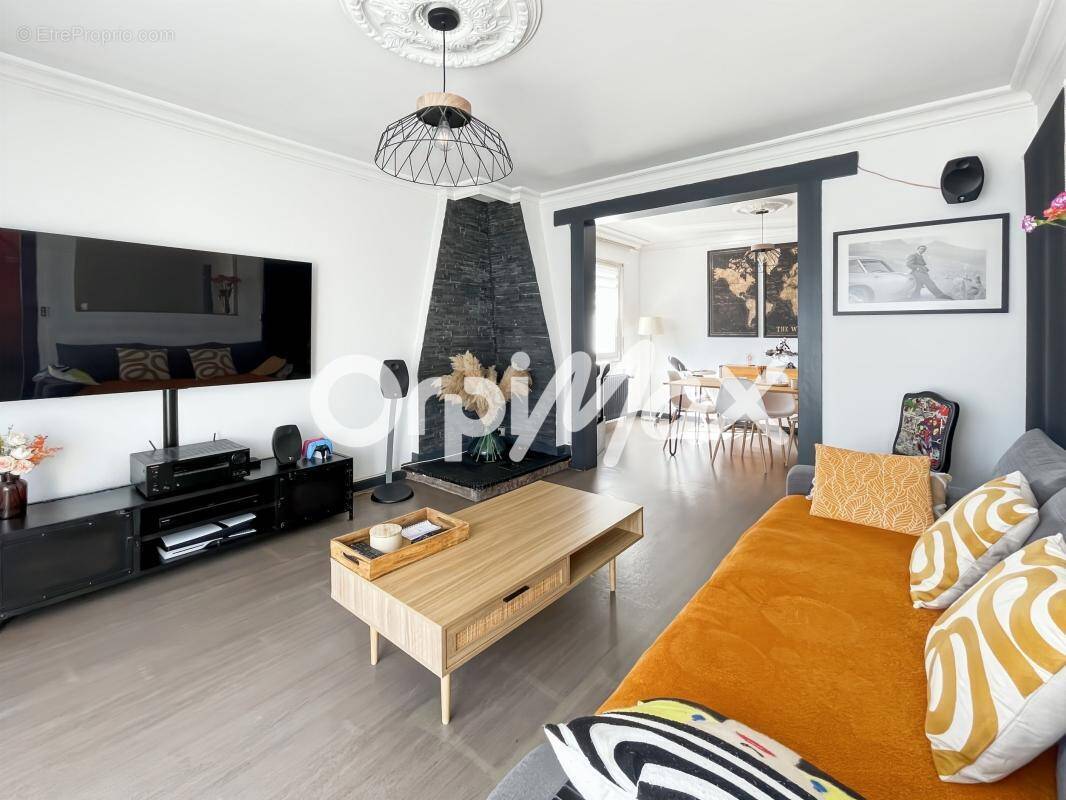 Appartement à SAINT-MARTIN-BOULOGNE