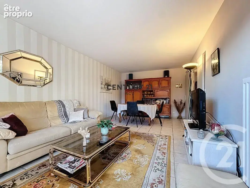 Appartement 3 pièces 76 m² à vendre à Maisons-Alfort (94700) - photo 2