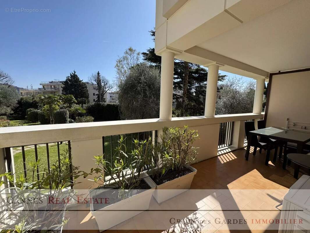 Appartement à CANNES