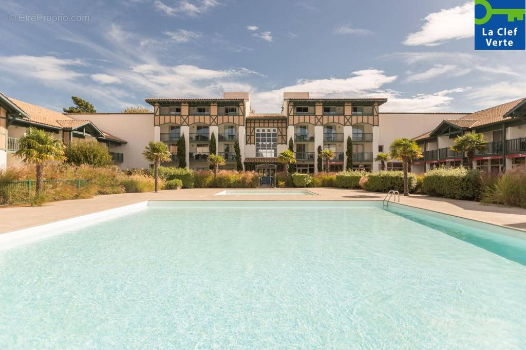 Appartement à MOLIETS-ET-MAA