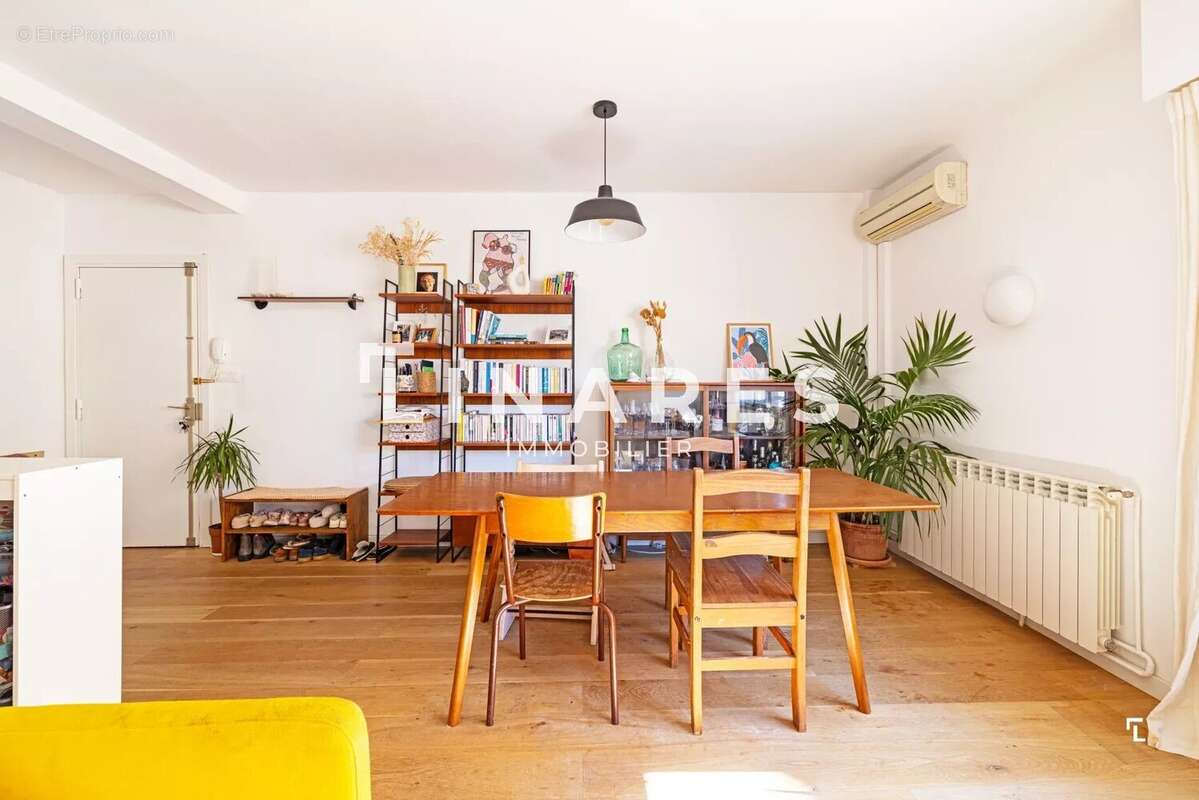 Appartement à MARSEILLE-7E