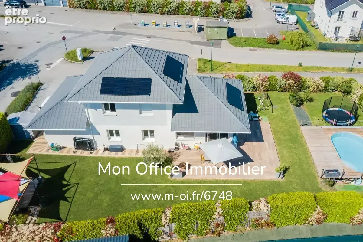 Référence : 7196-TCA - Maison 6 pièces de 2016 - terrain entièrement clos - DPE A - Piscine - à La Balme-de-Sillingy (74330) - photo 20