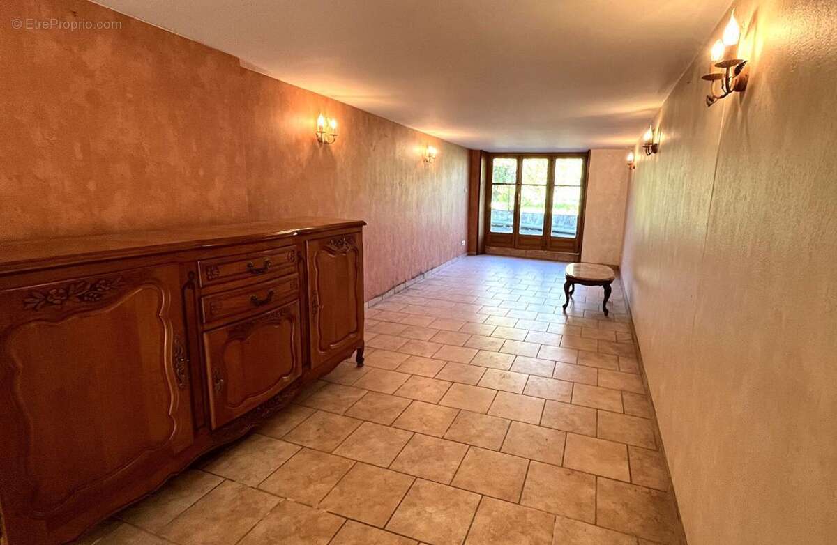 Au coeur de la vallée du Suran - Maison avec 3 chambres et terrain attenant - photo 4
