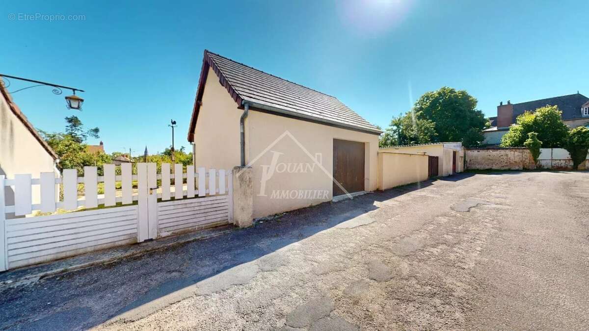 Maison à BOURBON-L&#039;ARCHAMBAULT