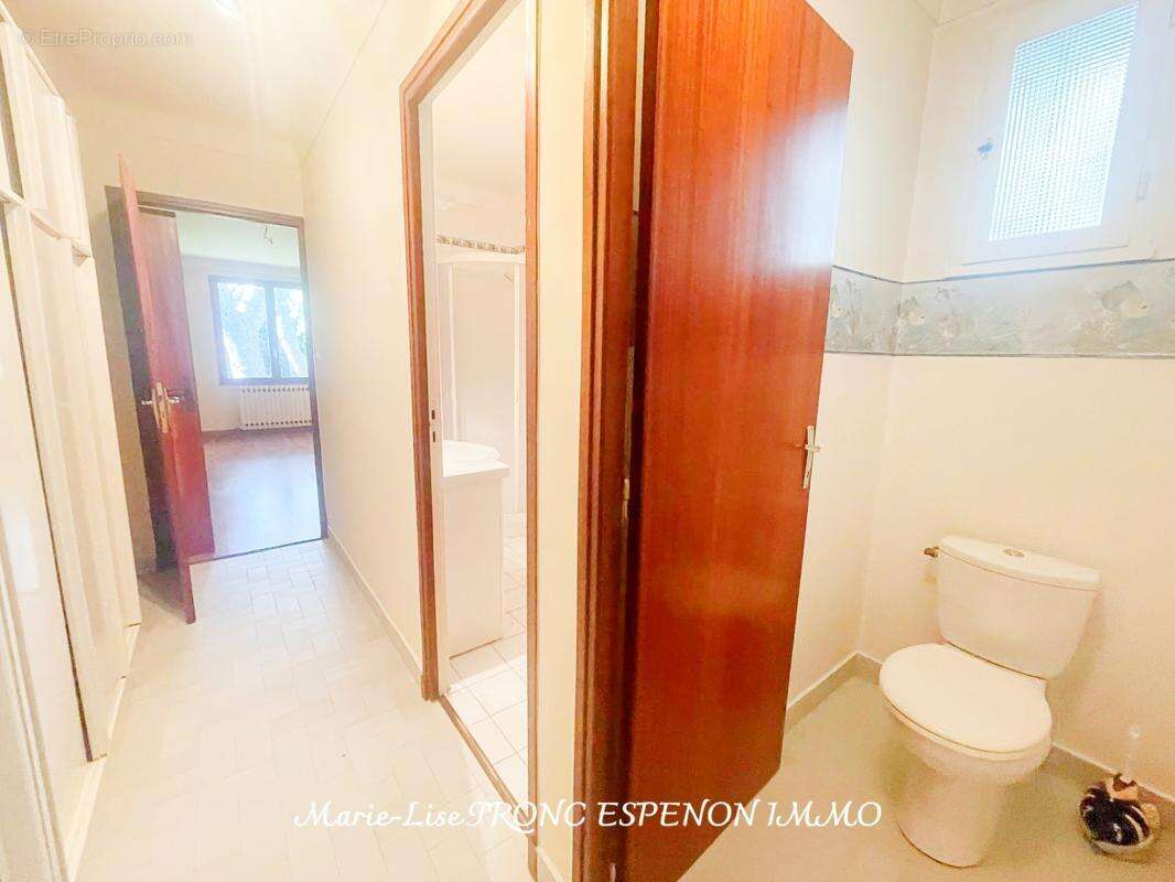 Maison à PERNES-LES-FONTAINES