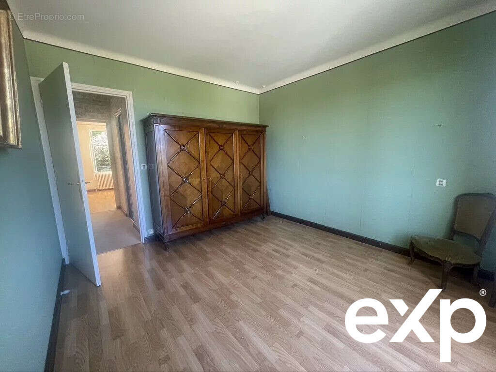 Maison à BAGNOLS-SUR-CEZE