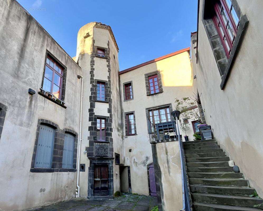 Appartement à CLERMONT-FERRAND