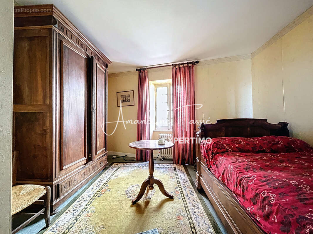 Maison à MONTJAUX