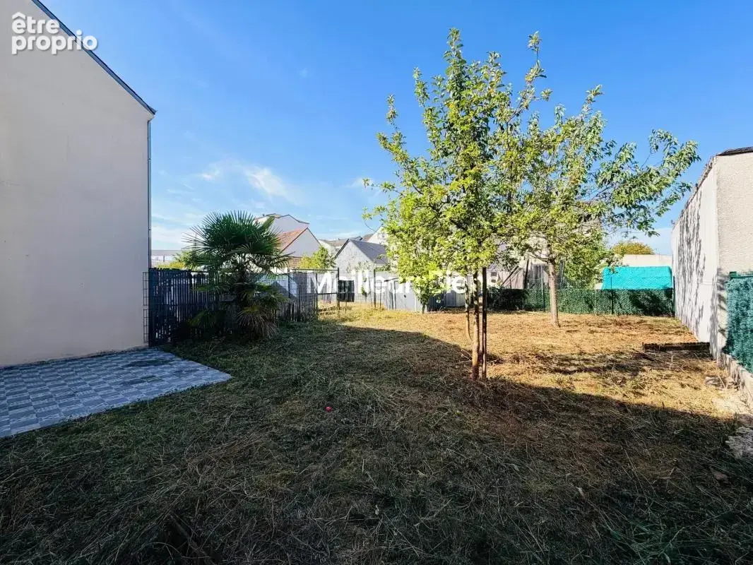 Maison T5 90 m² avec 3 chambres et jardin à Orléans - photo 12