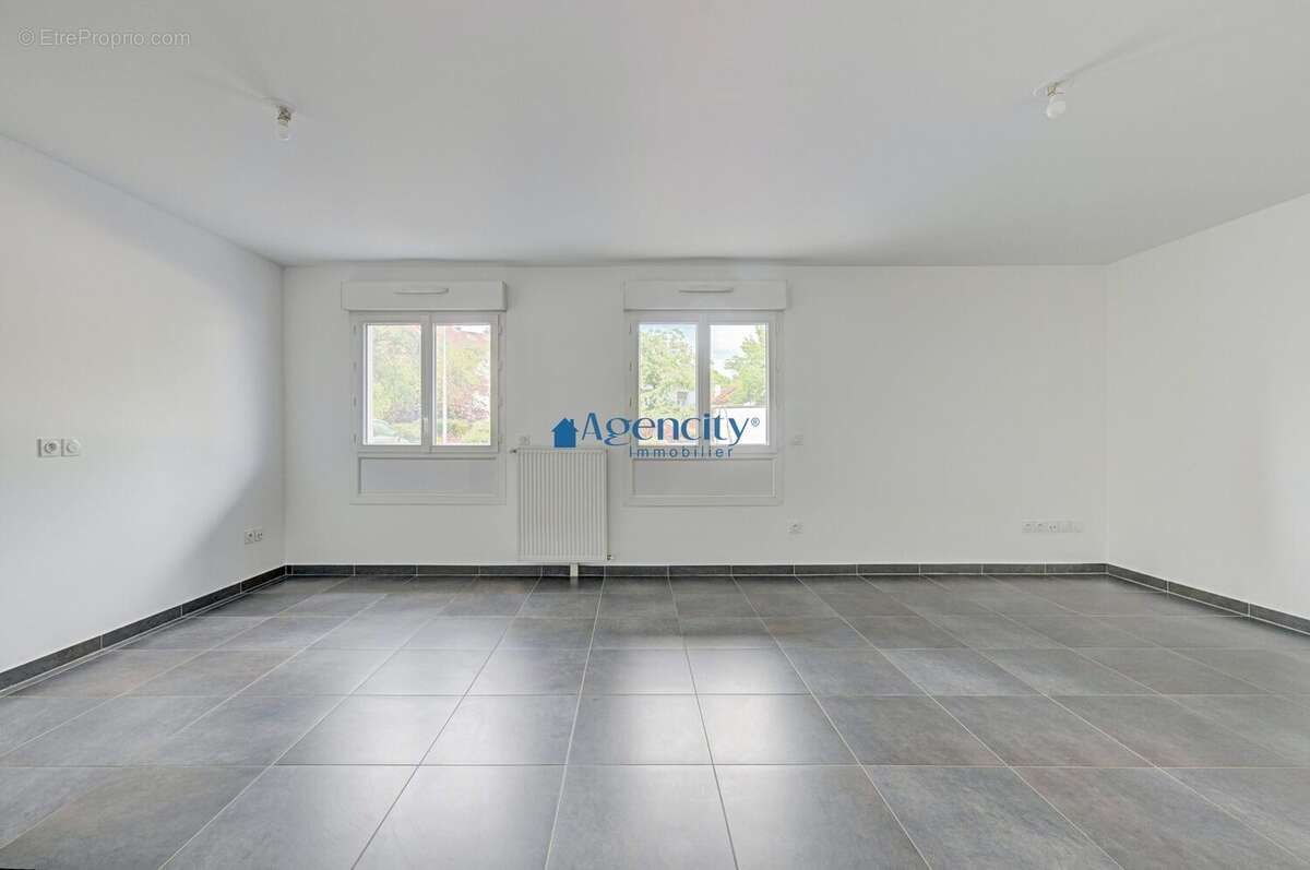Appartement à NOISY-LE-GRAND