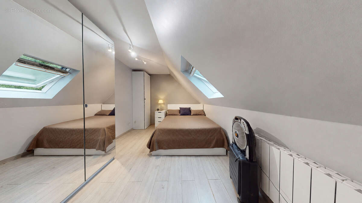 Maison de 131m² à Breuillet - photo 10